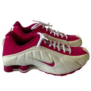 Nike Shox White/Pink Shoes Size 7